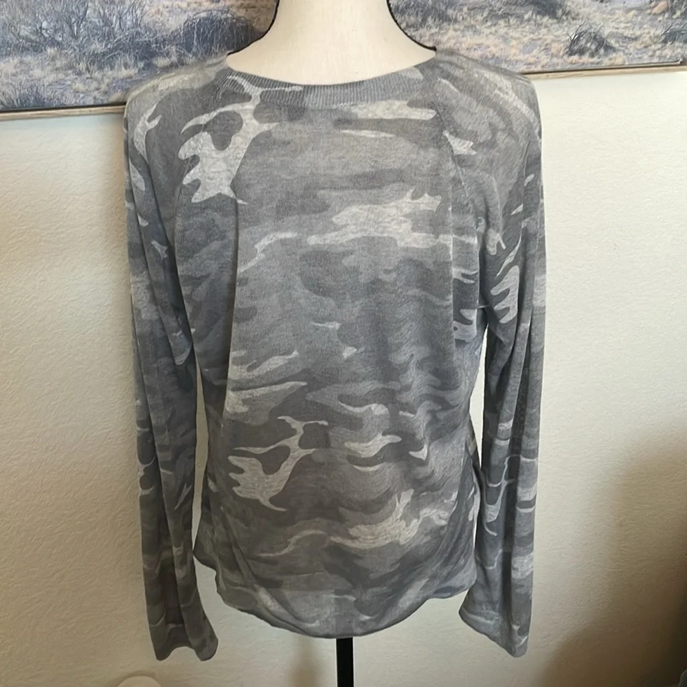 Loft Knit Sweater - Picture 3 of 10
